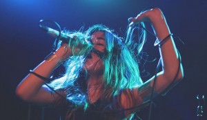 Reportagem Zola Jesus no Porto