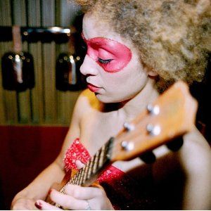 martina-topley-bird-some-place-simple